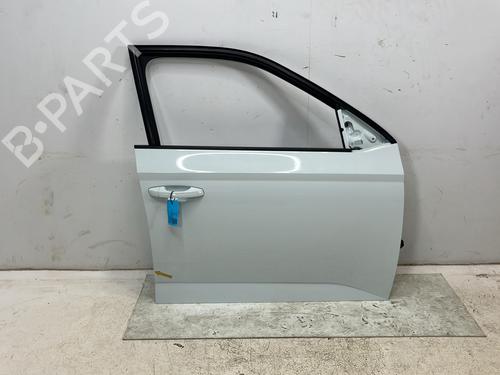 Used Right front door Right front door SKODA FABIA III (NJ3) 1.0 TSI (95 hp) 40043329 40043329