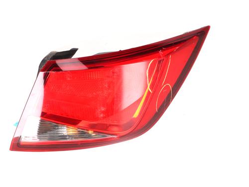 Used Right taillight Right taillight SEAT LEON ST (5F8) 1.0 TSI (115 hp) 36027010 36027010