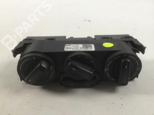 Used Climate control VW POLO V (6R1, 6C1) 1.0 (60 hp) 9853751
