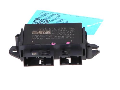 Used Electronic module Electronic module AUDI A3 Sportback (8YA, 8YF) 30 TFSI (116 hp) 39928810 39928810