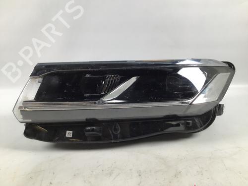 Used Left headlight Left headlight VW TOUAREG (CR7, RC8) 3.0 TDI 4motion (286 hp) 33470140 33470140