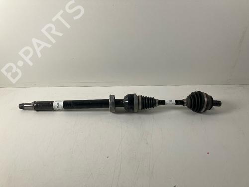 Used Right front driveshaft MERCEDES-BENZ GLA (H247) GLA 200 4-matic (247.788) (163 hp) 26645783
