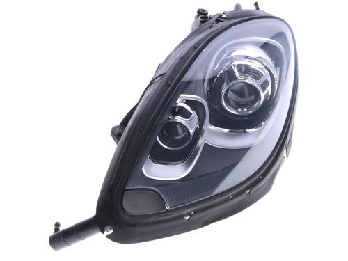 Left headlight PORSCHE MACAN (95B) 3.0 S Diesel 10703744 | B