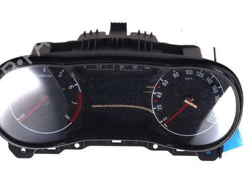 Used Instrument cluster Instrument cluster 37468758 37468758