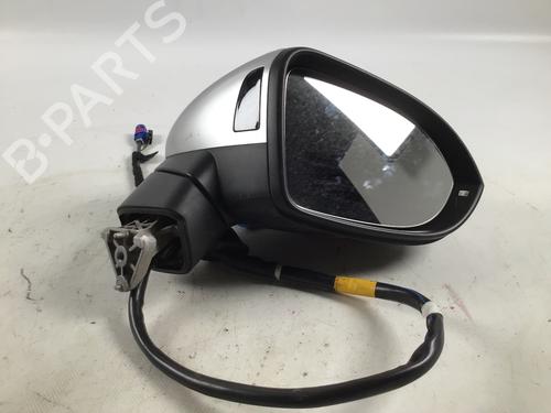 Used Right mirror Right mirror 39245702 39245702