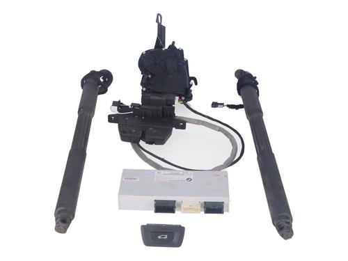 BP17739658M83 main image