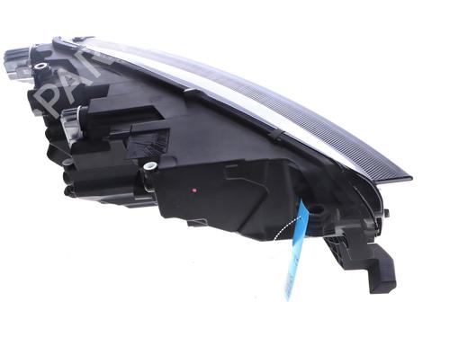 Left headlight SKODA OCTAVIA IV Combi (NX5, PV5) 2.0 TDI RS 4x4 | BP39181375C28 - Image 2