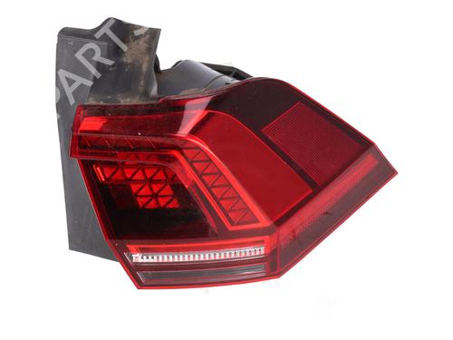 Used Right taillight VW TIGUAN (AD1, AX1) 2.0 TDI (150 hp) 28975132