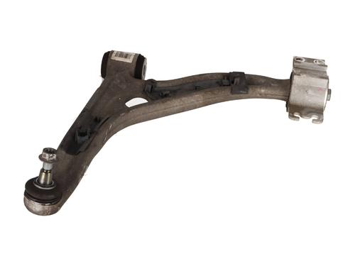 Used Left front suspension arm MERCEDES-BENZ GLA-CLASS (X156) GLA 180 (156.942) (122 hp) 28131881