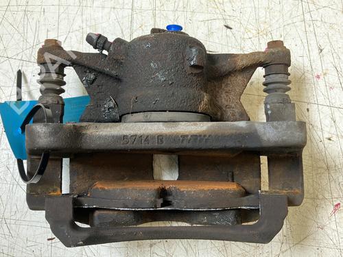 Used Left front brake caliper Left front brake caliper 39157185 39157185