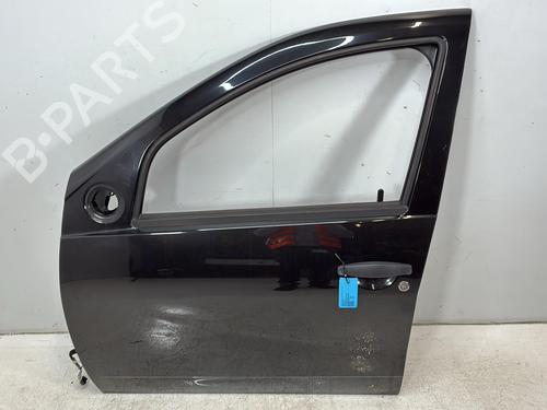 Used Left front door Left front door 39111945 39111945