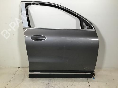 Used Right front door MERCEDES-BENZ GLA (H247) GLA 200 4-matic (247.788) (163 hp) 26721860