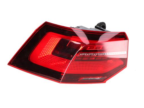 Used Left taillight Left taillight VW GOLF VIII (CD1, DA1) 1.5 TSI (131 hp) 34196529 34196529