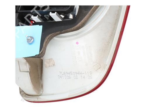 Right tailgate light VW TOUAREG (7LA, 7L6, 7L7) 3.0 V6 TDI | BP32427878C80