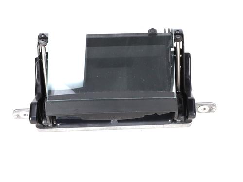 Pantalla multifuncion Pantalla multifuncion VW PASSAT B8 (3G2, CB2) 2.0 TDI (190 hp) 35931498 35931498