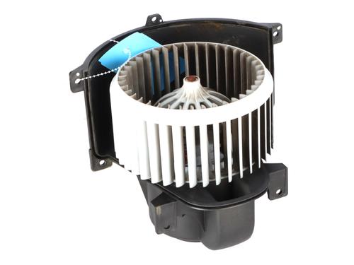 heater-blower-motor-vw-touareg-7la-7l6-7l7-2002-2003-2004-2005-2006-2007-2008-2009-2010-2011-2012-2013-32427857 main image