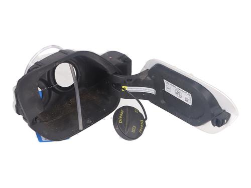 fuel-flap-vw-passat-alltrack-b8-variant-3g5-cb5-2015-39918163 main image