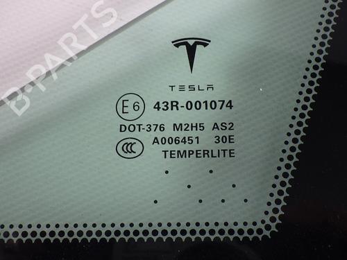Venstre foran trekantet rude TESLA MODEL S (5YJS) 70 | BP14581554C111 