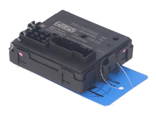 Elektronisk modul AUDI A3 Sportback (8YA, 8YF) 40 TFSIe (204 hp) 17810365