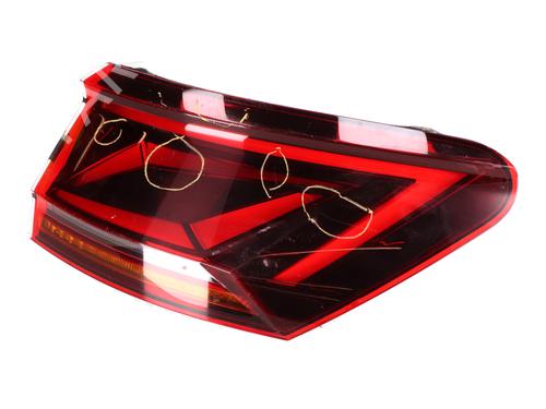 Right taillight VW TOUAREG (CR7, RC8) 3.0 TSI 4motion | BP29617842C35 