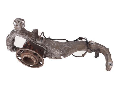 Used Left front steering knuckle MERCEDES-BENZ S-CLASS (W222, V222, X222) S 350 BlueTEC / d (222.132, 222.032, 222.123) (258 hp) 28131902