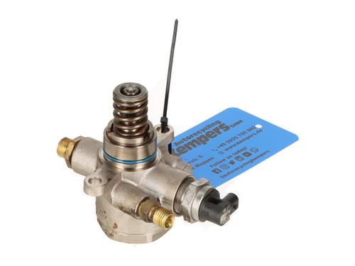 Used Injection pump VW TOUAREG (CR7, RC8) 3.0 TSI 4motion (340 hp) 30322998