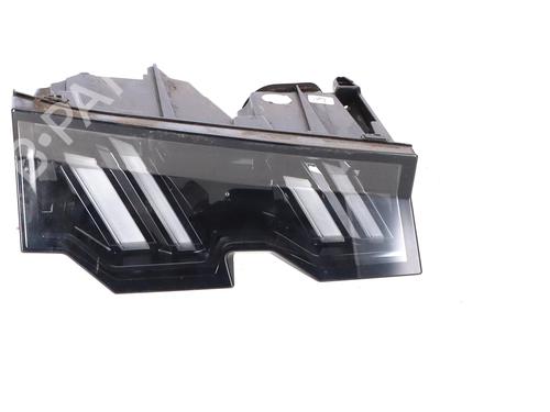 Used Left tailgate light Left tailgate light PEUGEOT 3008 II SUV (MC_, MR_, MJ_, M4_) 1.2 Hybrid 136 (MRHPYE) (136 hp) 39928390 39928390