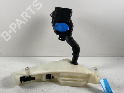 Used Windscreen washer tank Windscreen washer tank 37530020 37530020