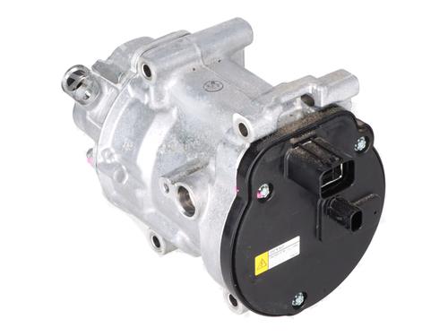 Used AC compressor AC compressor TOYOTA YARIS (_P21_, _PA1_, _PH1_) 1.5 Hybrid (MXPH10, MXPH11) (116 hp) 33771328 33771328