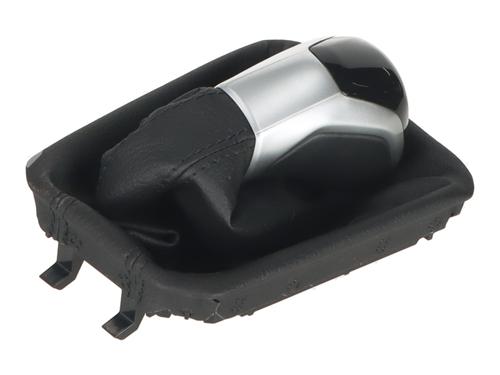 Used Gear lever VW POLO VI (AW1, BZ1, AE1) 1.0 TSI (95 hp) 21547025