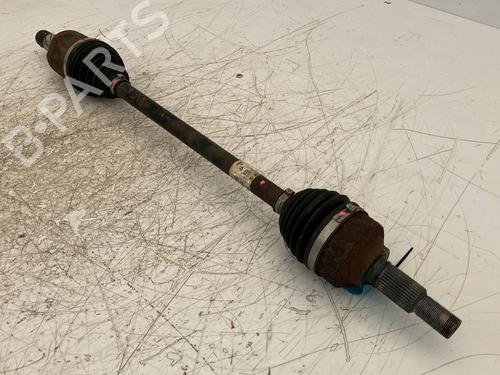 Right front driveshaft TESLA MODEL Y (5YJY) Long Range All-wheel Drive | BP39923322M39 - Image 2