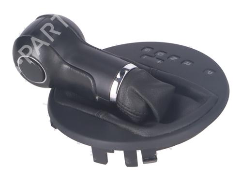 Gear lever SKODA FABIA II Combi (545) 1.2 TSI | BP18074094M90 