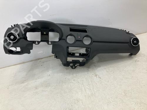 Used Dashboard AUDI A1 (8X1, 8XK) 1.0 TFSI (82 hp) 23001538