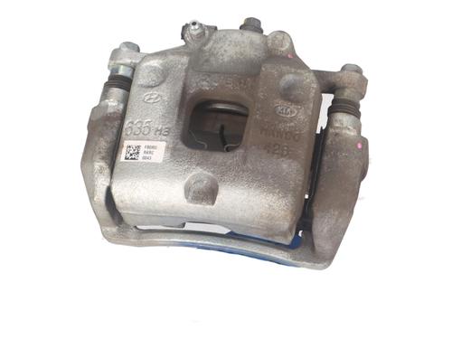 Remklauw rechts voor HYUNDAI NEXO (FE) FCEV (163 hp) 24643151