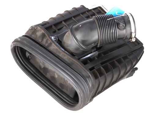 Used Air filter box Air filter box PORSCHE MACAN (95B) 2.0 (245 hp) 36381552 36381552