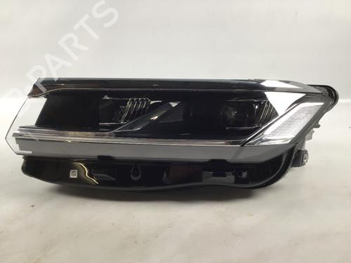 Used Left headlight Left headlight VW TOUAREG (CR7, RC8) 3.0 TDI 4motion (286 hp) 33608387 33608387
