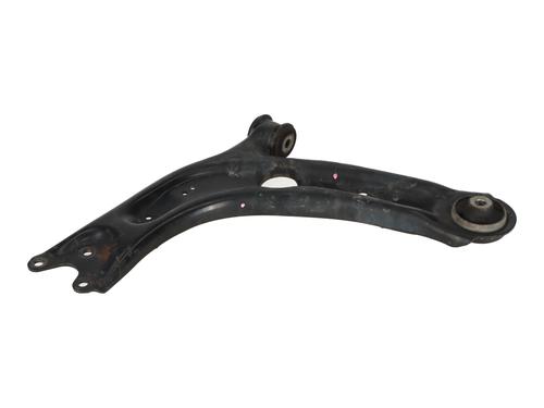 Used Left front suspension arm VW PASSAT B8 Variant (3G5, CB5) 1.6 TDI (120 hp) 16562339