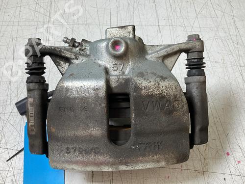 Right front brake caliper VW TOURAN (5T1) 2.0 TDI | BP38726490M104 - Image 4