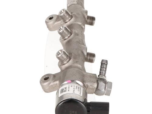 Used Pipe VW TOUAREG (CR7, RC8) 3.0 TDI 4motion (286 hp) 28111105