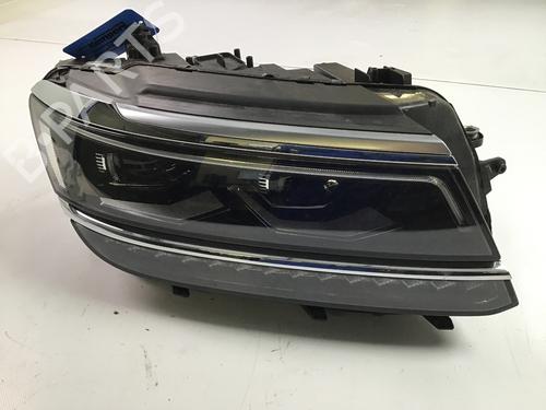 Used Right headlight Right headlight VW TIGUAN ALLSPACE (BW2, BJ2) 2.0 TDI (150 hp) 33301912 33301912