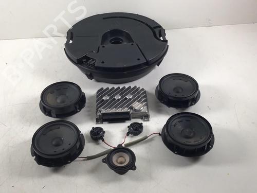 Used Electronic module VW GOLF VIII (CD1, DA1) 1.5 TSI (150 hp) 32231267