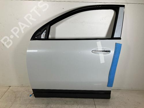 Used Left front door MERCEDES-BENZ GLA (H247) GLA 250 (247.746) (224 hp) 27384492