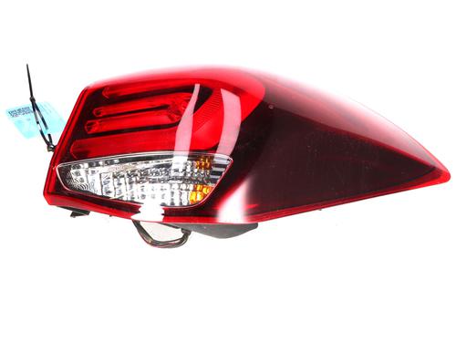 Used Right taillight Right taillight 38272521 38272521