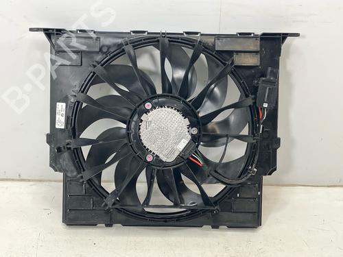Used Radiator fan BMW 5 (G30, F90) 530 d (265 hp) 29014399