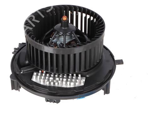 heater-blower-motor-audi-a3-sportback-8va-8vf-2012-2013-2014-2015-2016-2017-2018-2019-2020-2021-37454546 main image