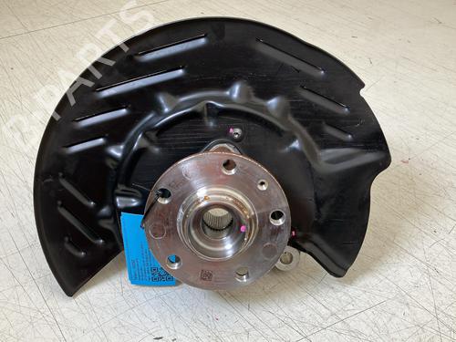 Used Left front steering knuckle Left front steering knuckle VW TAYRON (R41) 2.0 TDI 4motion (193 hp) 39928580 39928580