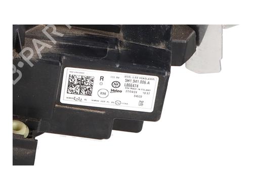 Right headlight VW GOLF VIII (CD1, DA1) 1.5 TSI | BP32425610C29