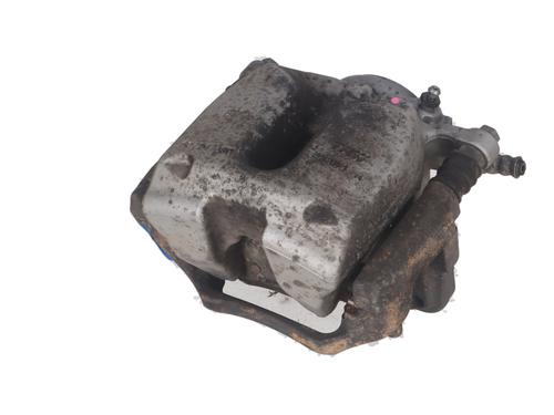 Used Right front brake caliper BMW 5 Touring (G31) 520 d (190 hp) 22384913