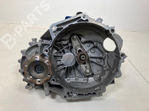 Used Gearbox VW GOLF SPORTSVAN VII (AM1, AN1) 1.0 TSI (115 hp) 11854880