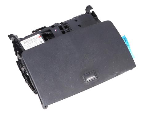 display-monitor-mercedes-benz-c-class-w204-2007-2008-2009-2010-2011-2012-2013-2014-2015-37454901 main image